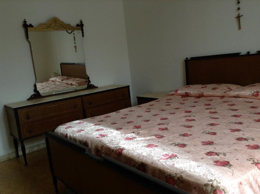 Casa Sara Villa Viareggio Room photo